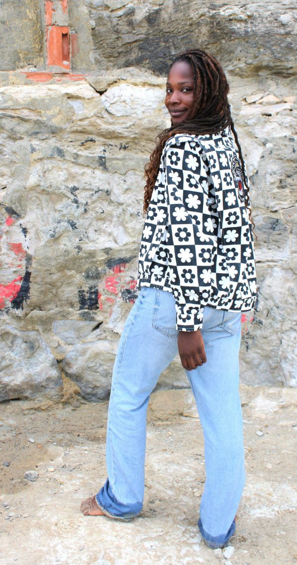 Billie Bloom – Image 12