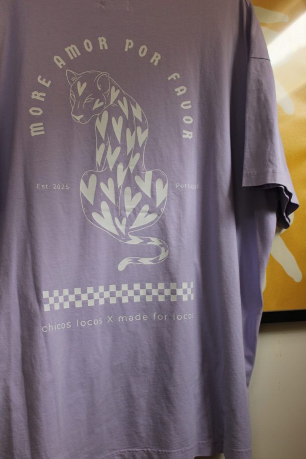 Panther purple T-shirt – Image 10