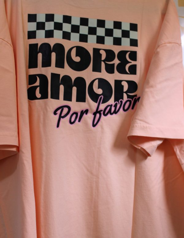 "More amor" apicot T-shirt – Image 2